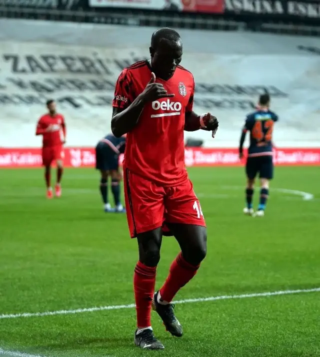 Aboubakar'dan kupada siftah Aboubakar'dan kupada siftah