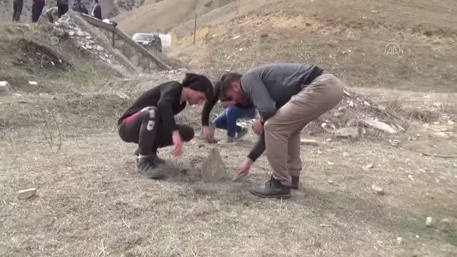 Asırlık oyunlar nesilden nesile aktarılıyor Asırlık oyunlar nesilden nesile aktarılıyor