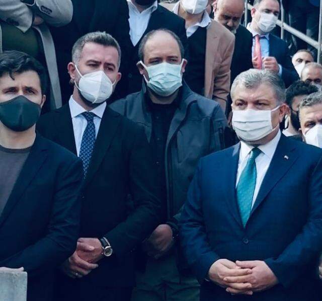 Bakan Koca'nın Soylu'nun annesinin cenazesindeki görüntüsü ortaya çıktı