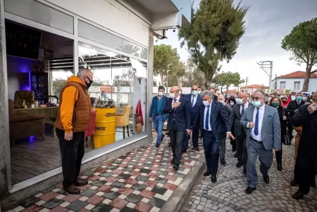 Başkan Soyer'den Güzelbahçe'ye müjdeler