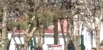 Ali Durmuş: Beyoğlu'nda meydan kavgasında genci kafasından bıçaklayan saldırgan yakalandı Ali Durmuş: Beyoğlu'nda meydan kavgasında genci kafasından bıçaklayan saldırgan yakalandı