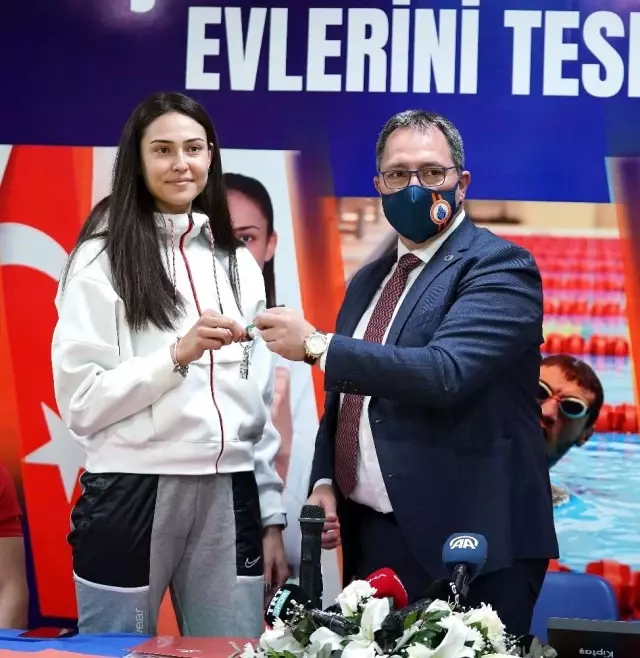 Dünya şampiyonları evlerine kavuştu Dünya şampiyonları evlerine kavuştu