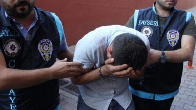 Eşini başından vurarak öldüren cani adamın savunması pes dedirtti: Eşim kendini vurmuş olabilir