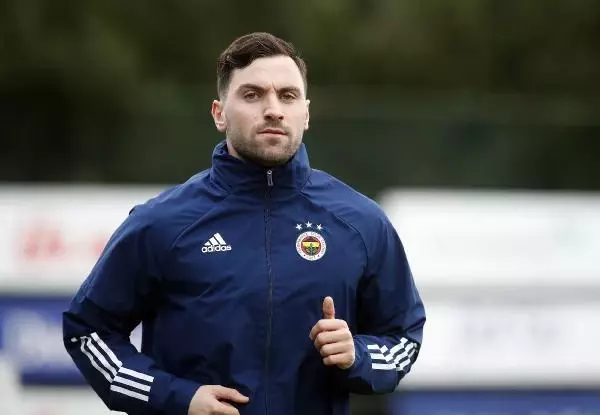 Fenerbahçe'de Beşiktaş derbisinin hazırlıkları başladı Fenerbahçe'de Beşiktaş derbisinin hazırlıkları başladı