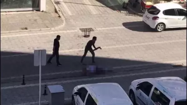 Son dakika haberi! SAMSUN Hüsame Ünveren cinayetinde 7 sanığa ağırlaştırılmış müebbet hapis talebi -ARŞİV GÖRÜNTÜLERLE Son dakika haberi! SAMSUN Hüsame Ünveren cinayetinde 7 sanığa ağırlaştırılmış müebbet hapis talebi -ARŞİV GÖRÜNTÜLERLE