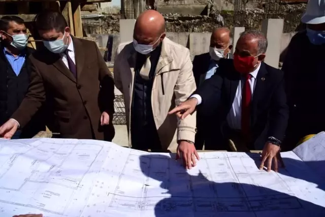 İş Merkezi ve Otopark Projesi'nde çalışmalar sürüyor