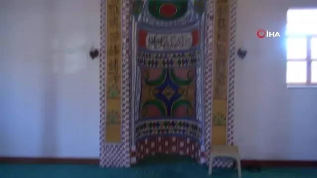 Kartal gagalı Tekke Camii ibadete ve ziyarete açıldı Kartal gagalı Tekke Camii ibadete ve ziyarete açıldı