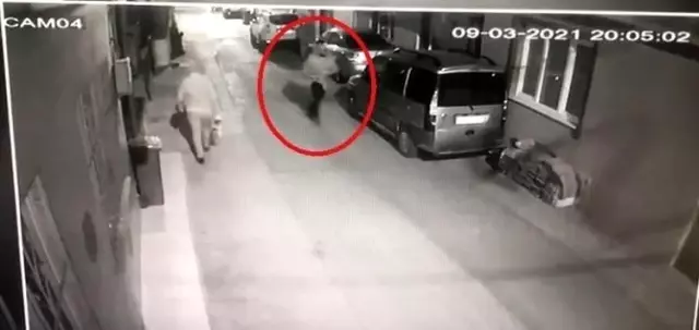 Son dakika haberleri | Katilin kaçış rotasını 322 ayrı kamera görüntüsünü izleyen polis böyle belirledi Son dakika haberleri | Katilin kaçış rotasını 322 ayrı kamera görüntüsünü izleyen polis böyle belirledi