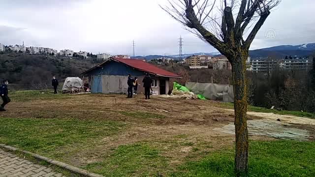 kocaeli de kendisine ait arsada boynundan sil 2 13998583 o