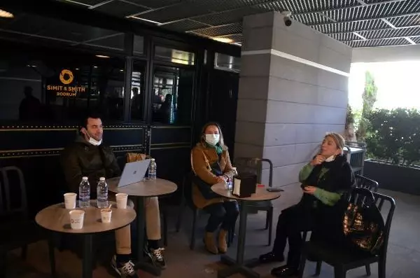 MUĞLA TİM eski Başkanı Satıcı'nın sağlık durumu hakkında açıklama: Gözlerini açtı, yemeğini yedi MUĞLA TİM eski Başkanı Satıcı'nın sağlık durumu hakkında açıklama: Gözlerini açtı, yemeğini yedi