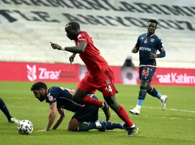 Ziraat Türkiye Kupası: Beşiktaş: 2 - Medipol Başakşehir: 0 (İlk yarı) Ziraat Türkiye Kupası: Beşiktaş: 2 - Medipol Başakşehir: 0 (İlk yarı)