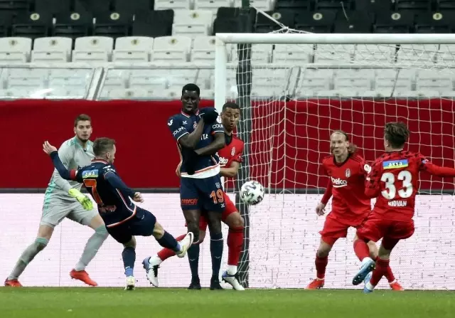 Ziraat Türkiye Kupası: Beşiktaş: 2 - Medipol Başakşehir: 0 (İlk yarı) Ziraat Türkiye Kupası: Beşiktaş: 2 - Medipol Başakşehir: 0 (İlk yarı)