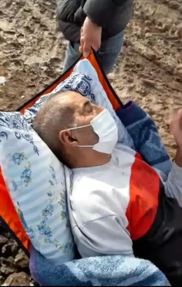 Son dakika haberi | 112 acil kurtarma ekipleri kar, çamur dinlemediler
