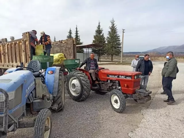 36 yerleşimde 50 bin dekar mera ıslah edildi 36 yerleşimde 50 bin dekar mera ıslah edildi
