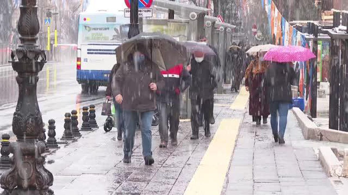Başkentte kar yağışı
