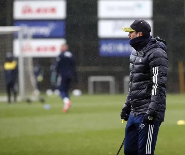 Fenerbahçe derbi hazırlıklarını sürdürdü Fenerbahçe derbi hazırlıklarını sürdürdü