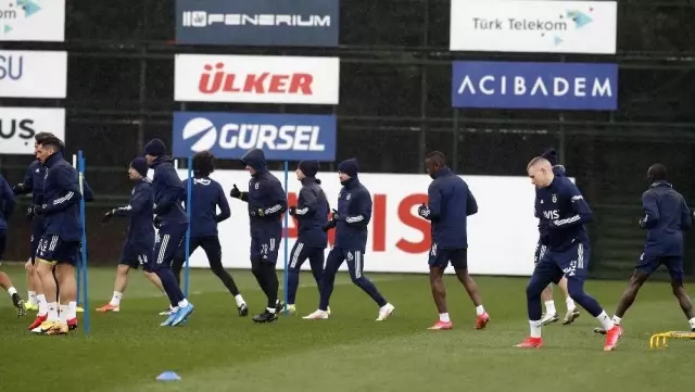 Fenerbahçe derbi hazırlıklarını sürdürdü Fenerbahçe derbi hazırlıklarını sürdürdü