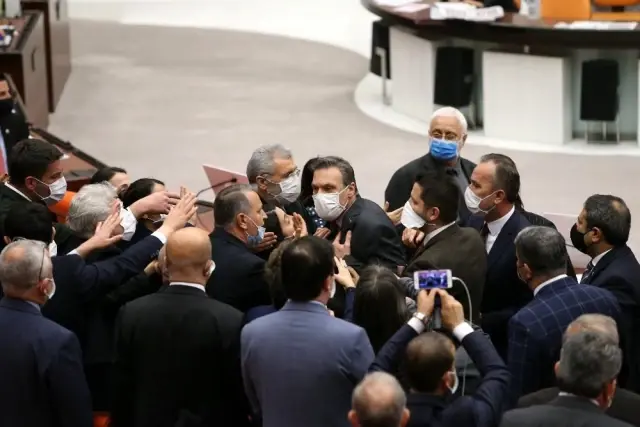 HDP'li Gergerlioğlu'nun milletvekilliği düştü