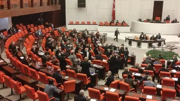 HDP'li Gergerlioğlu'nun milletvekilliği düşürüldü HDP'li Gergerlioğlu'nun milletvekilliği düşürüldü