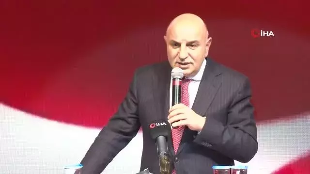 Keçiören Belediyesi, Çanakkale Zaferinin 106'ıncı yılında 'Çanakkale Geçilmez Konseri' düzenledi Keçiören Belediyesi, Çanakkale Zaferinin 106'ıncı yılında 'Çanakkale Geçilmez Konseri' düzenledi