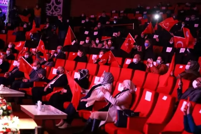 Keçiören Belediyesi, Çanakkale Zaferinin 106'ıncı yılında 'Çanakkale Geçilmez Konseri' düzenledi Keçiören Belediyesi, Çanakkale Zaferinin 106'ıncı yılında 'Çanakkale Geçilmez Konseri' düzenledi