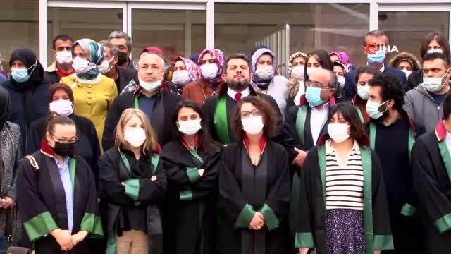 oldurulen meslektaslari icin saygi durusunda 4 14000440 o