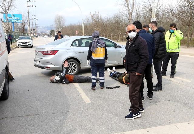 otomobil ile motosiklet carpisti 2 yarali 2 14000165 o