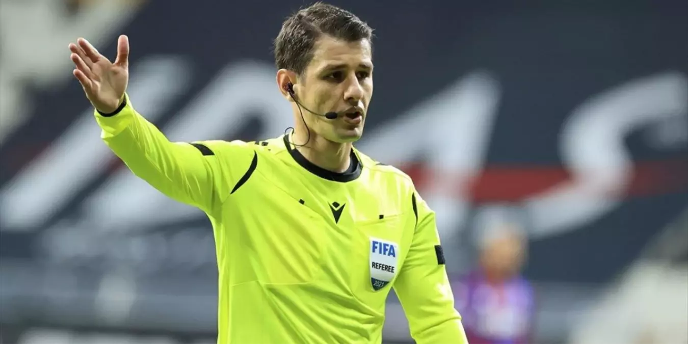 Son Dakika: Beşiktaş - Fenerbahçe derbisini Halil Umut Meler yönetecek