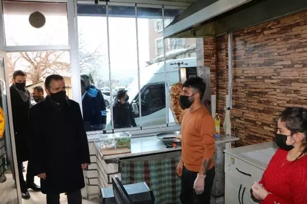 Vaka sayısı artan Hakkari'de esnafın 'kapanma' endişesi