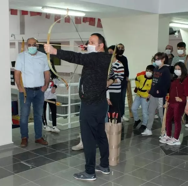Son Dakika | SPOR Yozgat'ta geleneksel okçuluğa yoğun ilgi Son Dakika | SPOR Yozgat'ta geleneksel okçuluğa yoğun ilgi