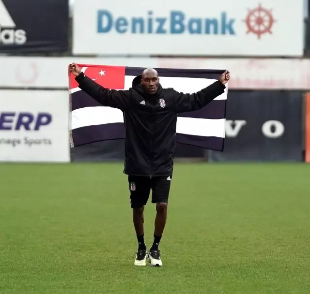 Son dakika haber: Atiba Hutchinson: 'Derbide tek amacımız kazanmak olacak' Son dakika haber: Atiba Hutchinson: 'Derbide tek amacımız kazanmak olacak'