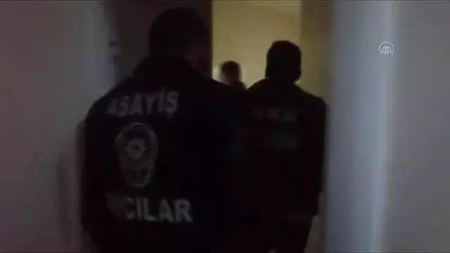 Son dakika haberleri! Avcılar'da sahte para ve altın operasyonunda 4 kişi yakalandı Son dakika haberleri! Avcılar'da sahte para ve altın operasyonunda 4 kişi yakalandı