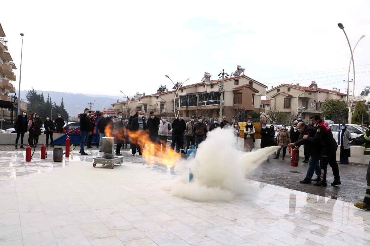 Son dakika haberi! Aydın Büyükşehir İtfaiye ADÜ personeline eğitim verdi