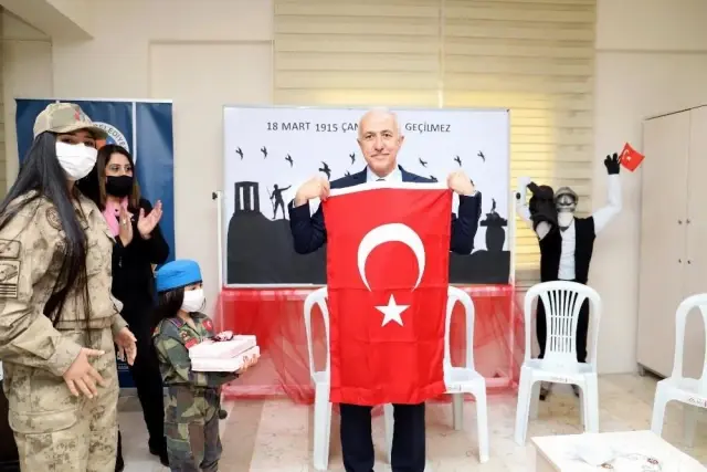 Başkan Gültak, şehit ailesiyle bir araya geldi