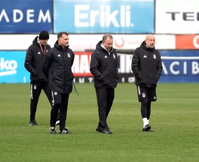 Beşiktaş'ta derbi hazırlıkları başladı Beşiktaş'ta derbi hazırlıkları başladı