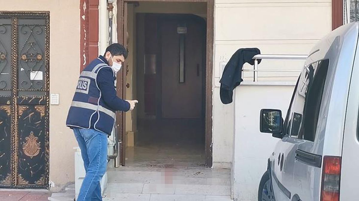 Karısıyla ilişkisi olduğunu düşündüğü adamı 37 yerinden bıçakladı
