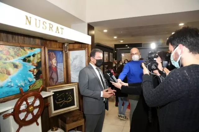 Eyüpsultan'da zaferin 106'ncı yıl dönümünde 'Çanakkale Sergisi' Eyüpsultan'da zaferin 106'ncı yıl dönümünde 'Çanakkale Sergisi'