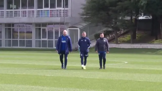 Fenerbahçeli futbolcu Pelkas, Beşiktaş derbisinde galibiyete inanıyor Fenerbahçeli futbolcu Pelkas, Beşiktaş derbisinde galibiyete inanıyor