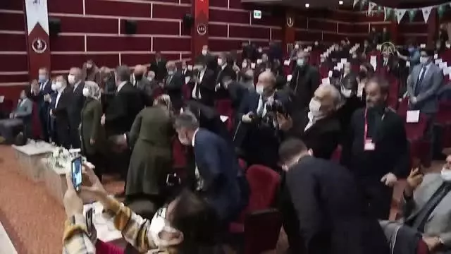 Gelecek Partisi Genel Başkanı Davutoğlu, parti teşkilatlarının açılışına katıldı Gelecek Partisi Genel Başkanı Davutoğlu, parti teşkilatlarının açılışına katıldı