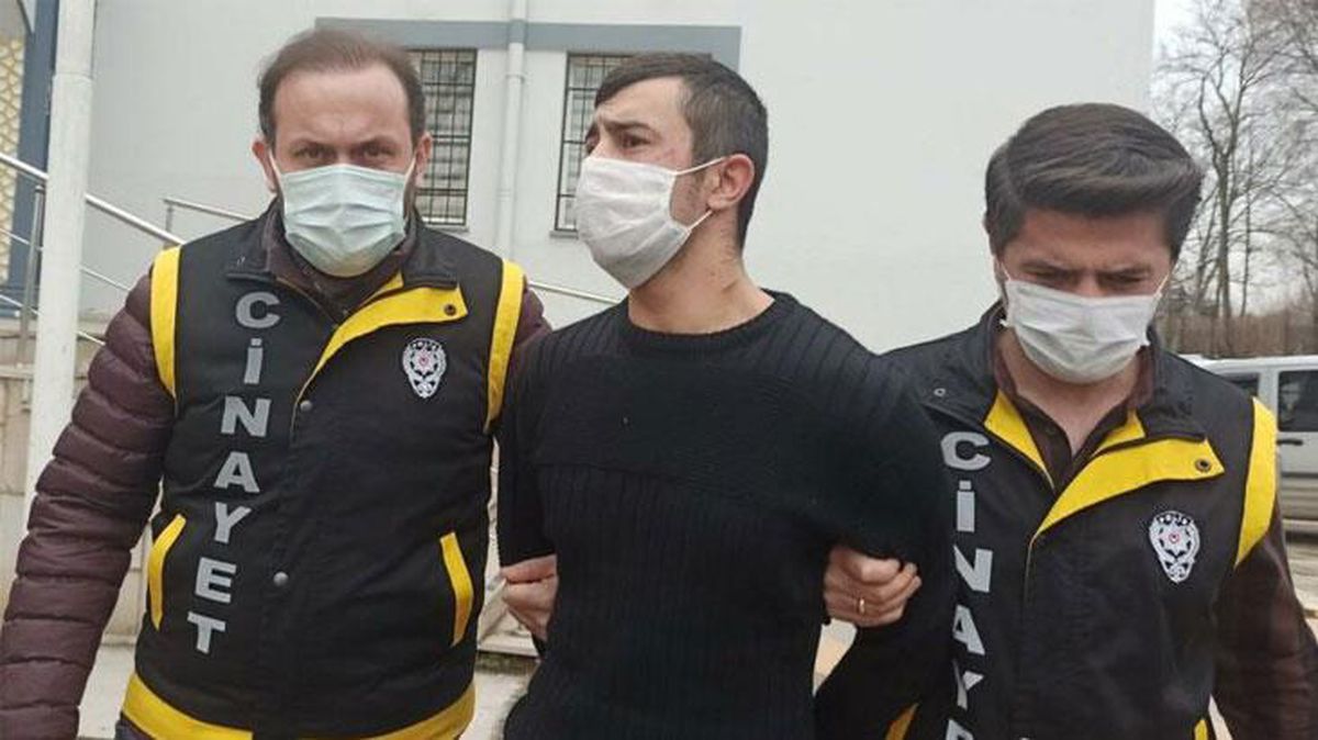Her şey 'Doktor musun?' sorusundan sonra başladı! Madde bağımlısı şahıs önüne çıkan herkesi bıçakladı