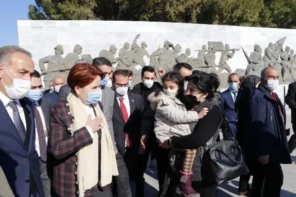 İYİ Parti Genel Başkanı Akşener, Çanakkale'de (3) İYİ Parti Genel Başkanı Akşener, Çanakkale'de (3)