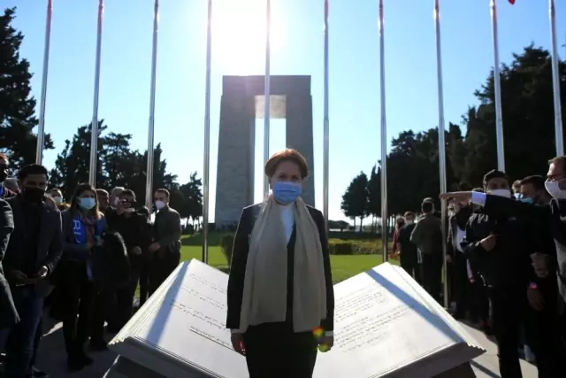 Son dakika haberi! İYİ Parti Genel Başkanı Akşener Şehitler Abidesi'nde Son dakika haberi! İYİ Parti Genel Başkanı Akşener Şehitler Abidesi'nde