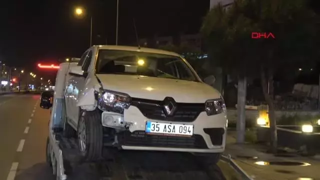 Son dakika haberi! İzmir'de zincirleme kaza Polis memuru ve 2 kişi yaralandı Son dakika haberi! İzmir'de zincirleme kaza Polis memuru ve 2 kişi yaralandı