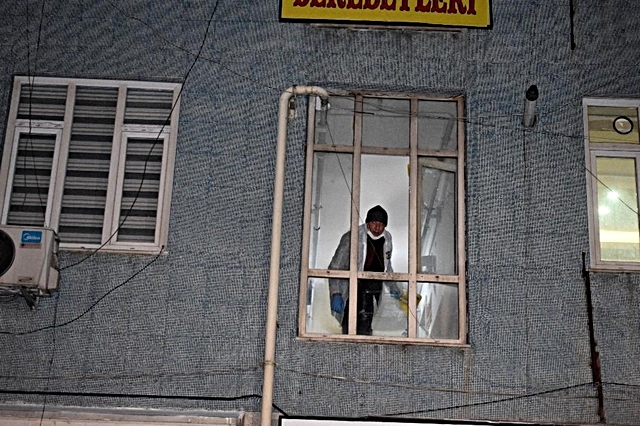 Malatya'da iki grup arasında kavga: 1 ölü 2 yaralı Malatya'da iki grup arasında kavga: 1 ölü 2 yaralı