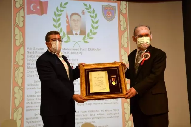 Manisa'da devlet övünç madalyası töreni düzenlendi