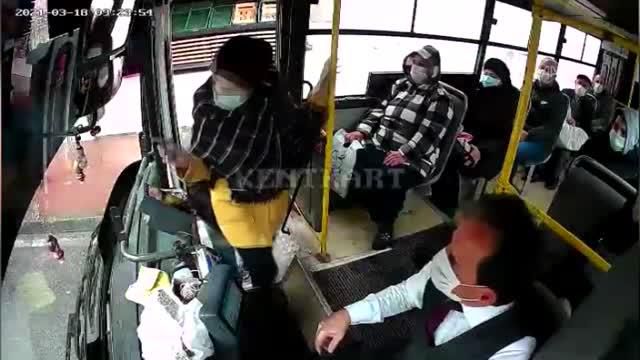 midibus soforunun darbedilmesi arac kamerasin 2 14003213 o