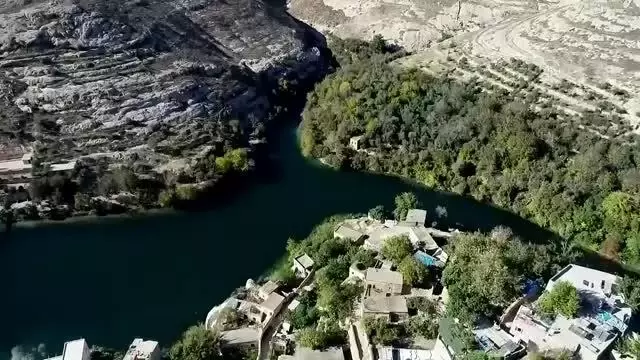 Son dakika... ŞANLIURFA - Güneydoğu'nun 'sakin şehri' Halfeti, yeni sezonda 1 milyon turist hedefliyor Son dakika... ŞANLIURFA - Güneydoğu'nun 'sakin şehri' Halfeti, yeni sezonda 1 milyon turist hedefliyor