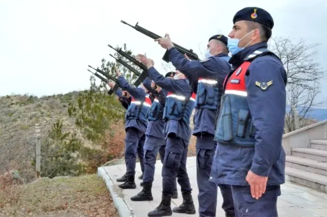 Son dakika haberleri... Şehitler dualar anıldı Son dakika haberleri... Şehitler dualar anıldı