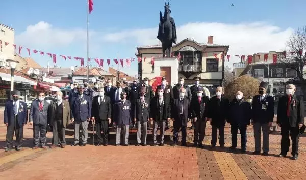 Son Dakika | Şehitler, Eskişehir ve Kütahya'da anıldı