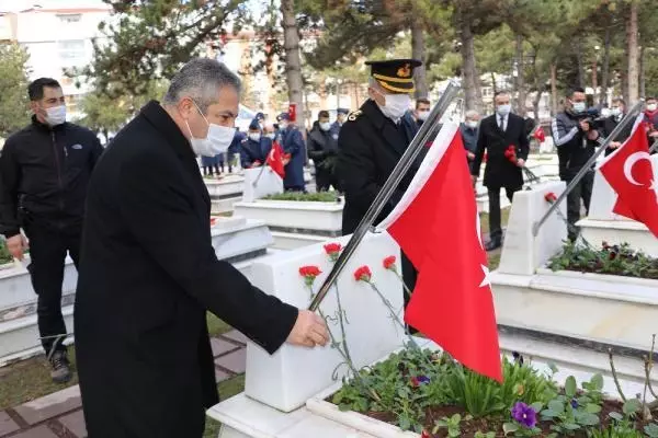 Son Dakika | Şehitler, Eskişehir ve Kütahya'da anıldı